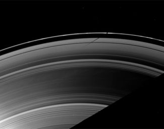 Тень Мимаса на кольцах Сатурна