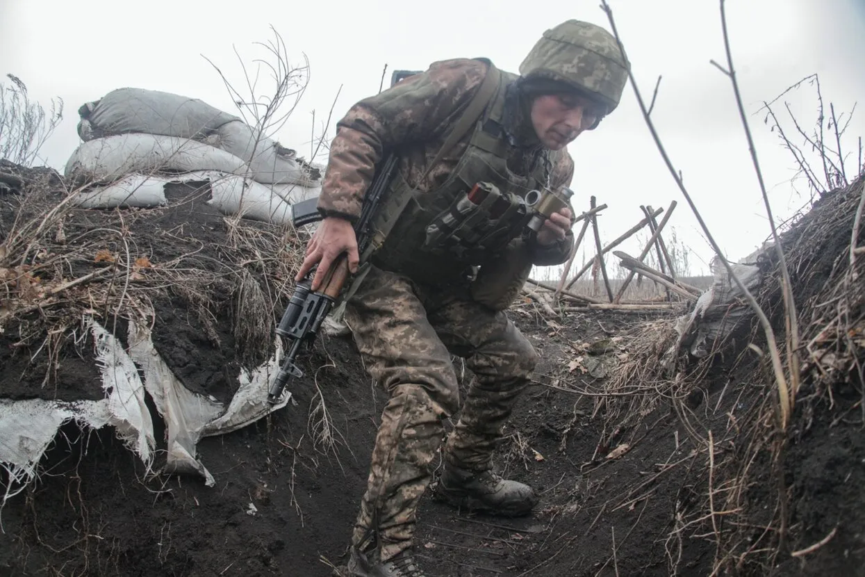 Россия наращивает войска на границе с Украиной. Новая война неизбежна? Вот  (очень тревожные) ответы экспертов — Meduza