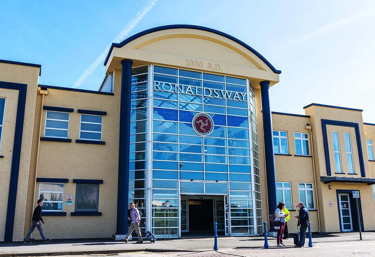 Orange Elephant Photography / Alamy / Vida Press