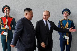 Встреча президента РФ Владимира Путина и лидера КНДР Ким Чен Ына во Владивостоке. 25 апреля 2019 года