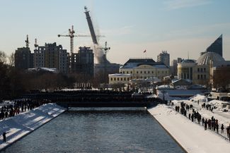 Снос недостроенной телевизионной башни в Екатеринбурге, 24 марта 2018 года.