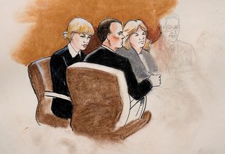 Тейлор Свифт и ее адвокаты на слушаниях 8 августа 2017 года