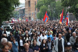 Protesters attend a rally against Prime Minister Nikol Pashinyan in Yerevan. May 26, 2024.