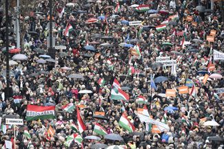 Митинг в годовщину Венгерской революции 1848 года в Будапеште, 15 марта 2018 года