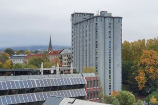 Общежитие Grünerløkka в Осло в здании бывшего элеватора 