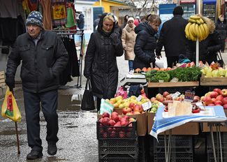 Уличный рынок в Ялте