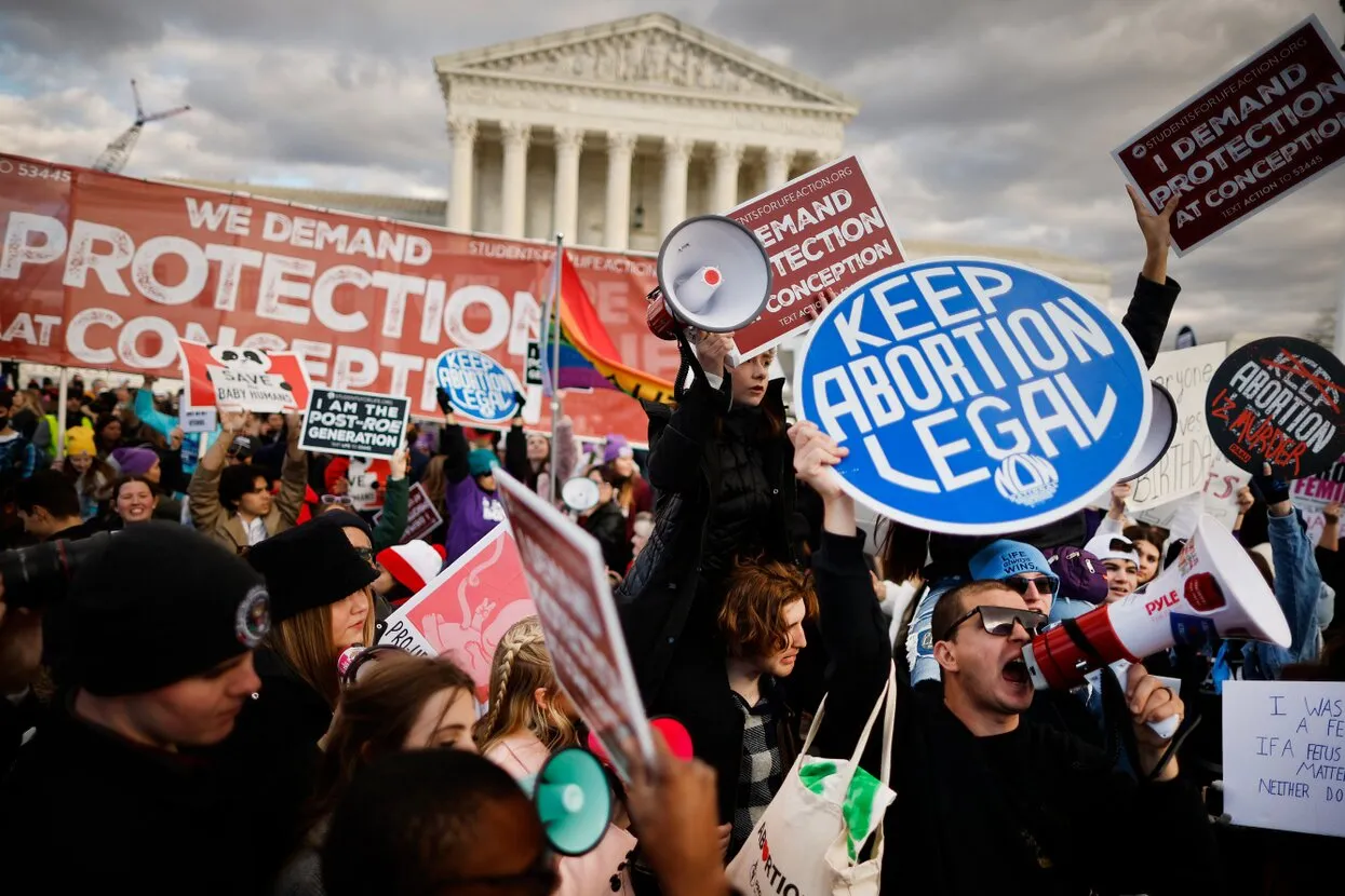 Chip Somodevilla / Getty Images