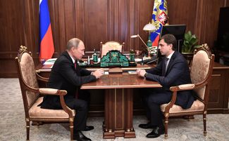Владимир Путин встречается с Андреем Клычковым, 5 октября 2017 года<br>