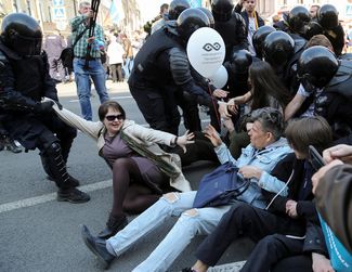 Задержания оппозиционеров в Санкт-Петербурге. 1 мая 2019 года