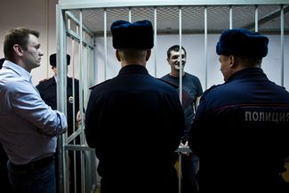 The second case against Navalny went to court in late 2014. At that point, the politician had spent nearly a year under house arrest. The prosecution claimed that Alexey and his brother Oleg Navalny were laundering money through the cosmetics company Yves Rocher East. Oleg maintained that he was engaged in normal business practices, and Alexey insisted that he had nothing to do with the company at all. The court that heard the case handed down what was probably the most severe sentence possible: Alexey received a suspended sentence, and Oleg was sent to prison for three and a half years. December 30, 2014.