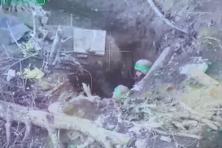 Кадры, переданные Supercam, на экране в пункте управления дронами 25-й общевойсковой армии ВС РФ