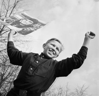 Воспитанник Люберецкого ремесленного училища № 14, в котором учился Юрий Гагарин, с его портретом