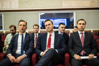 Роман Рубанов, Алексей Навальный и новый директор ФБК Иван Жданов, 25 декабря 2017 года