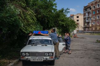 Жители Славянска готовятся к эвакуации