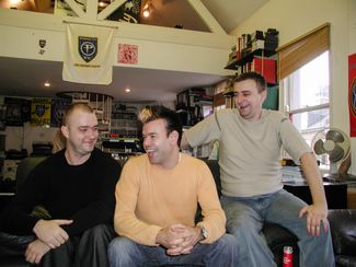 Сергей Пименов, Пол Окенфолд и Александр Поляков. Лондон, 2001 год