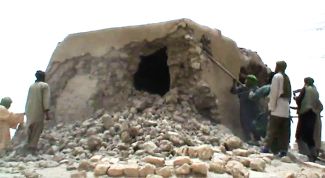 Разрушение мавзолея в Томбукту, 1 июля 2012 года