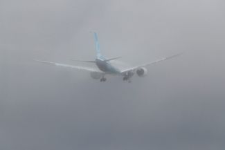 Boeing 777X во время первого испытательного полета в Эверетте, где находится завод компании. 25 января 2020 года