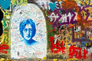 Стена Леннона. Ноябрь 2012-го
