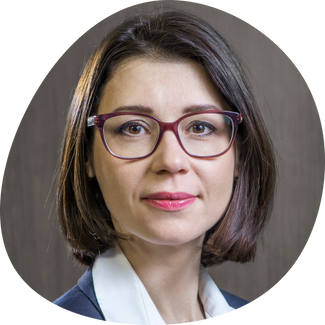 Елена Билан, экономистка
