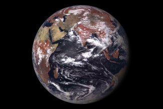 Снимок Земли, полученный с российского спутника «Электро-Л»