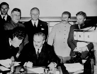 The signing of the German-Soviet Frontier Treaty, a secret supplementary protocol of the Molotov-Ribbentrop Pact, as amended on September 28, 1939.
