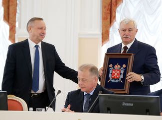 ВРИО губернатора Санкт-Петербурга Александр Беглов и бывший губернатор Георгий Полтавченко. Октябрь 2018 года