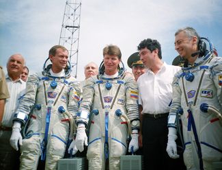 Deputy Prime Minister Boris Nemtsov in Baikonur, meeting with cosmonauts before a launch, August 13, 1998.