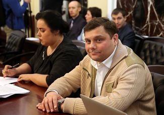 Петр Офицеров и его адвокат Светлана Давыдова на заседании Верховного суда, отменившего приговор по делу «Кировлеса», 16 ноября 2016 года