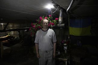 Бывший водитель Юрий Леус в бомбоубежище в Харькове