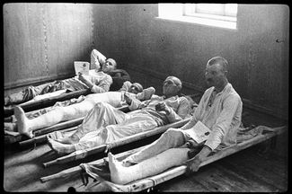 Эвакуационный госпиталь 1091 на станции Партизаны близ села Шули, 6 апреля 1944 года 
