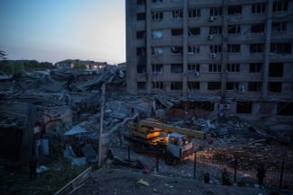 A hotel and restaurant in the center of Kramatorsk after a missile strike. June 27, 2023.