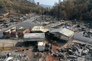 Последствия лесных пожаров в долине Напа, Калифорния. 15 сентября 2020 года