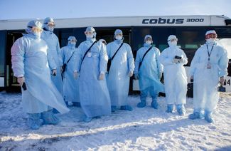 Учения по эвакуации пассажиров с симптомами коронавирусной инфекции в аэропорту Челябинска. 5 февраля 2020 года