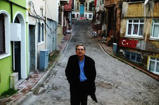 Орхан Памук в Стамбуле. Январь 2014-го