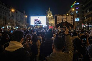 Митинг против российского вторжения в Украину. Прага, март 2022 года