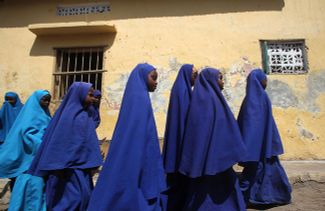Студентки в Могадишо, июль 2014 года