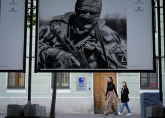15 мая 2023 года, Санкт-Петербург. Фотовыставка «Глаза непокоренного Донбасса», созданная при участии Министерства обороны РФ