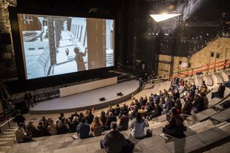 Презентация проекта «Дау» для журналистов, Театр де ля Виль, Париж, январь 2019 года