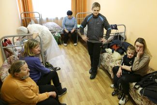 Переселенцы из ДНР И ЛНР в лагере «Голубой экран», 20 февраля 2022 года