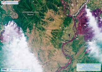 «Роскосмос» опубликовал спутниковые снимки Якутии, где природными пожарами охвачено более 1 миллиона гектаров