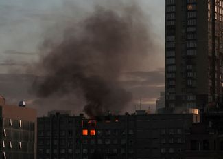 Последствия удара дронов-камикадзе по Киеву. Октябрь 2022 года.