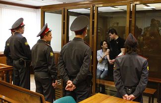 Оглашение приговора Тихонову и Хасис. Мосгорсуд. 6 мая 2011-го
