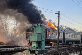 A train caught fire after being hit by a Russian drone in the Sumy region. There were no casualties as a result of the attack
