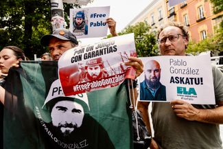 A “Free Pablo” rally outside of the Polish consulate in Madrid. June 26, 2024. 