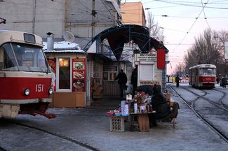 Уличная торговля в Донецке. Январь 2015-го