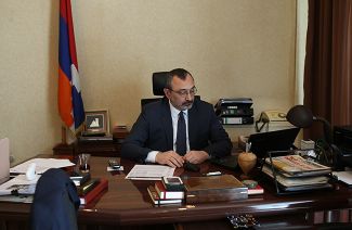 Министр иностранных дел непризнанной НКР Карен Мирзоян