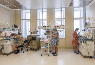 Отделение интенсивной терапии новорожденных в перинатальном центре в Рязани, 29 ноября 2016 года