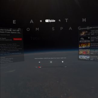 Интерфейс YouTube на фоне 360-градусного видео
