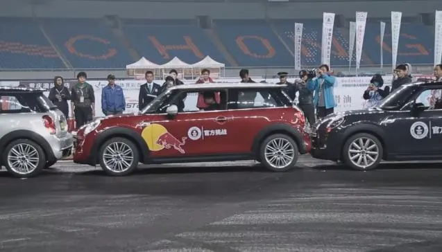 Кадр: Guinness World Records / YouTube