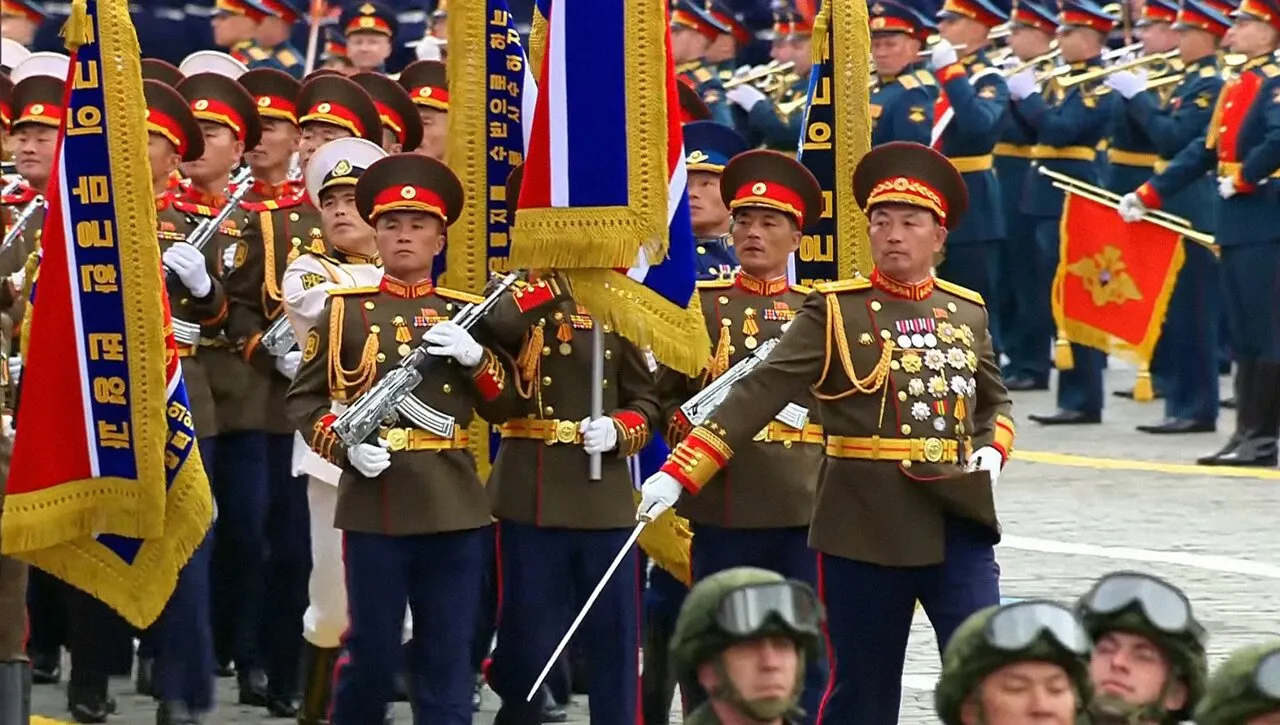 Скриншот из видео прямой трансляции парада на Красной площади, 9 мая 2026 года